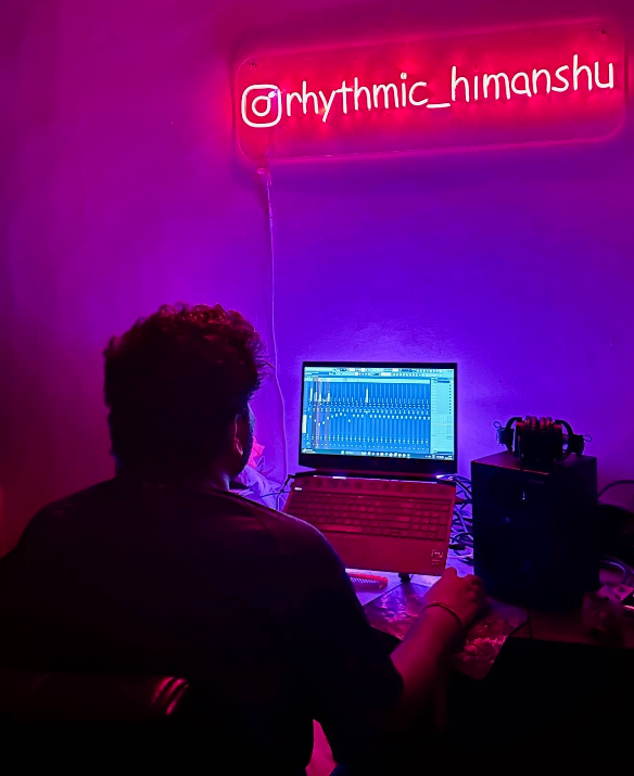 Himanshu Parmar studios